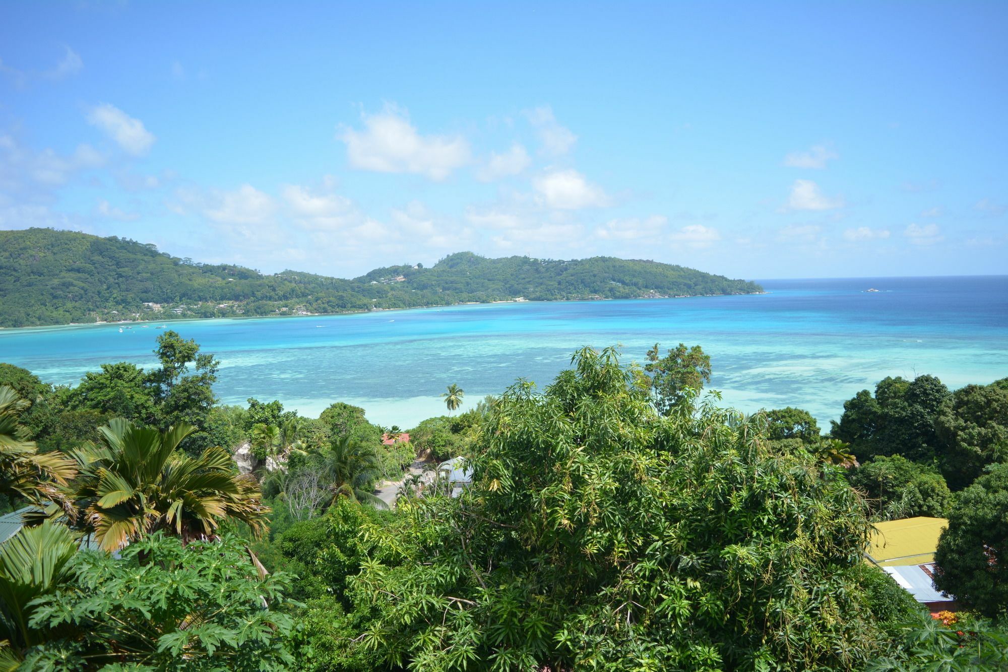 Manfiyo Guest House Anse Boileau Luaran gambar