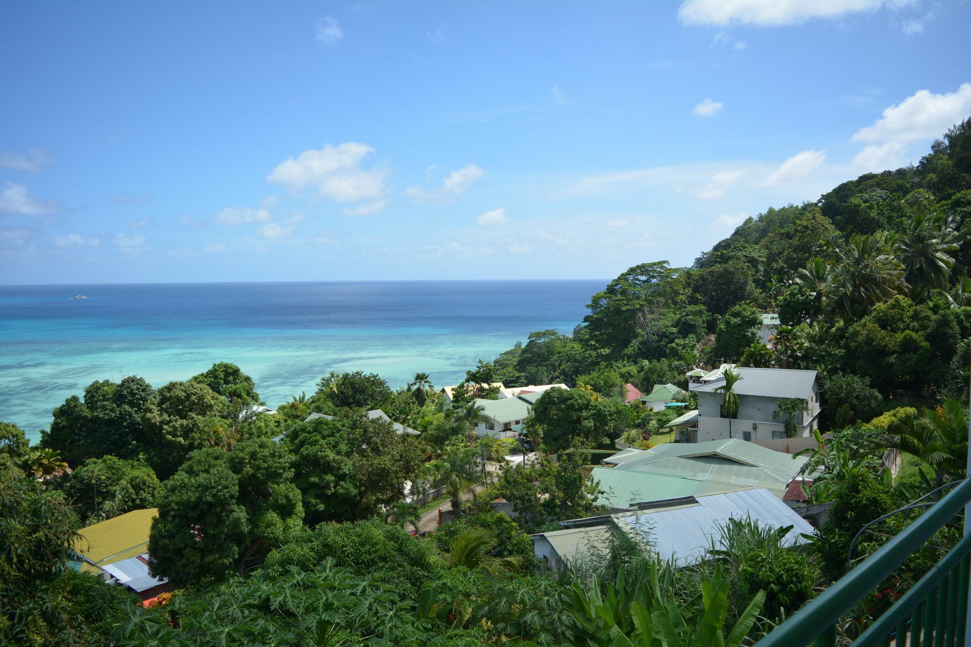 Manfiyo Guest House Anse Boileau Luaran gambar